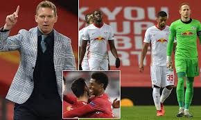 Julian nagelsmann ist erst 33 jahre alt, gehört aber schon zu den begehrtesten trainern europas. Rb Leipzig Coach Julian Nagelsmann Snaps At Reporter Who Asked About His Suit Jacket Daily Mail Online