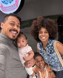 Luís Navarro vai com Ivi Pizzott à festa de 'Todas as Flores', e confirma  reconciliação após fim de casamento