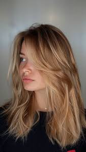 Zoe Bethany Riggs (MadeNewjewelrywithamission)