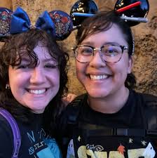 What kind of SD memory card is needed for the Nintendo Switch?