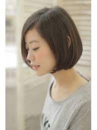 内巻きボブ ショートボブの人気ヘアスタイルをご紹介 ショートボブ 結婚式 ボブ 結婚式 ヘアースタイル