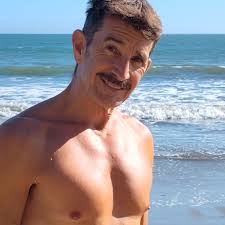 There must have been a CBS photographer