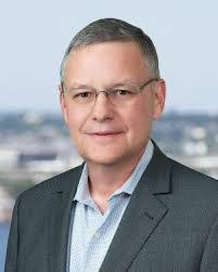 Justin Pinckney's Instagram, Twitter & Facebook