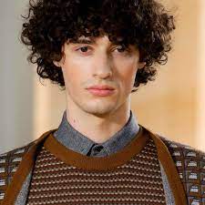 Without further ado, here are our favorite ginger hairstyles for men: How To Style Men S Curly Hair 10 Cool And Easy Looks