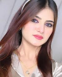 Ali Shama's Instagram, Twitter & Facebook