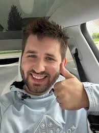 Hi. I don't have gofundme account. I have nowhere to go. I haven't paid my  rent and my landlady will have me evicted