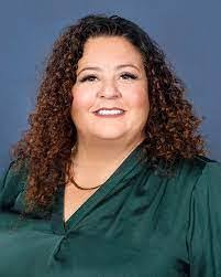 Caitlin Gridley's Instagram, Twitter & Facebook