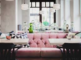 Moebel van oepen wohnzimmer patah arang. Interiorfotografen Verzeichnis
