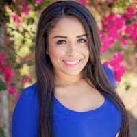 Carolina Solorio's Instagram, Twitter & Facebook