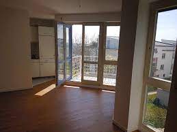 Provisionsfrei oder vom makler dabei variiert der wohnungsmarkt je. Ulm Wohnungssuche Gepflegte 1 5 Zimmer Wohnung Ab Sofort Zu Vermieten Gepflegte 1 5 Zimmer Wohnung In Wohnung Mieten Wohnung Zu Vermieten Wohnungssuche