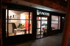 .ribuidos en zona de barra, 3 salones, amplia cocina con salida de humos, despensa, 2 s. Empresa Facce Tienda De Muebles De Cocina En Madrid