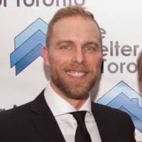 Han Hoang's email & phone