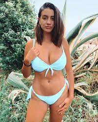 Fati Vazquez - Free pics, galleries & more at Babepedia