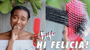 It comes in a variety of colours, but our. Best Detangling Brush I Ve Used On My 4b 4c Hair Felicia Leatherwood Detangling Brush Youtube