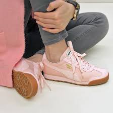 Compra tenis puma roma basic para hombre color blanco. Puma Roma Pink Photo Tugba Akdag Sneakers Fashion How To Wear Sneakers Pumas Shoes