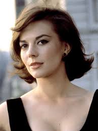 The 100 Most Iconic Hairstyles Of All Time Natalie Wood Celebrity Short Hair Celebrity Hairstyles