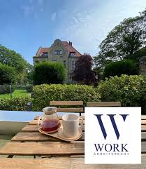 Sharon Mendelson-Uzman, LL.M.