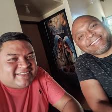 Dos hermanas vs un laberinto