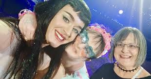 Owatonna resident shines