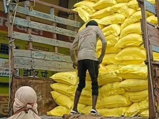 Bhind Fertilizer Sales Ban | MP Government Stock Verification Update