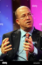 Tv programming hi-res stock photography and images