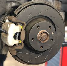 Wann sollte ich meine bremsbeläge wechseln? Bremsen Reparatur Service Bei Auto Herz In Essen Werkstatt Auto Herz