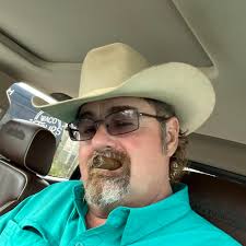 we can only hope.. 🙏🏻 #bringitback #chevy #silverado #suburban #tahoe  #bobseger #likearock #90skids