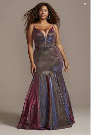7 Places To Buy Unique Trendy Plus Size Prom Dresses In 2020 Plus Size Gowns Formal Plus Size Gowns Plus Size Prom Dresses