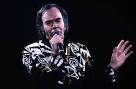 Neil diamond has revealed the true story behind his song sweet caroline.. Neil Diamond Wird 80 Sweet Caroline Und Andere Grosse Melodien Kultur Stuttgarter Zeitung