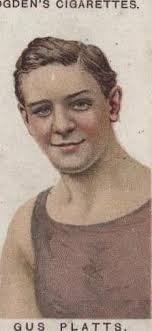 Robert Quiroga's Instagram, Twitter & Facebook