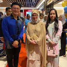 Datuk ter leong yap graduated from university malaya with honors in engineering. Dato Sri Dr Vincent Tiew Bernamatv News Property Hot Seat With Tan Sri Datuk Ter Leong Yap Facebook