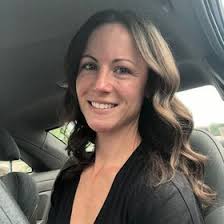 Shannon Wigginton's Instagram, Twitter & Facebook