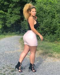 Pamela Alexandra - Free sexy pics, galleries & more at Babepedia