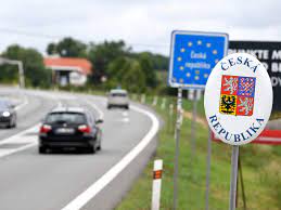 Es gibt keine direktflüge von österreich nach slowakei. Osterreich Hebt Grenzkontrollen Zu Tschechien Und Slowakei Auf Coronavirus Wien Vienna At