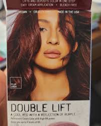 I got to try out some hair color free thanks to Influenster and Splat!  Since I have naturally dark and stubborn hair I was really excited to try a  bold color! Here's