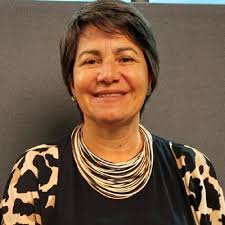 5 anos de Lojas Renner S.A.! 💖 Ingressar no mundo corporativo em um time… 