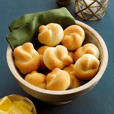 Grandma S Yeast Rolls Recipe In 2020 Yeast Rolls Yeast Rolls Recipe Recipes