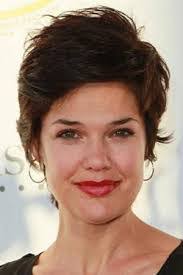 Elizabeth Lackey's Instagram, Twitter & Facebook