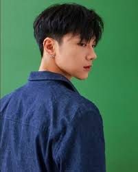 6 Two Block Haircuts That Ll Get You Noticed Cool Men S Hair Korean Men Hairstyle Boys Haircuts Asian Man Haircut