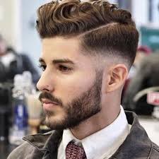 Coupe de cheveux homme : Coiffure Homme Cheveux Boucles L Une Des Tendances Phares De L Annee