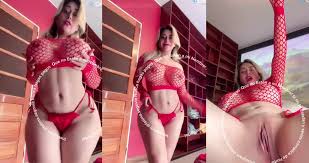 Esthefania Hernandez - Esthefania17 - Onlyfans - Watch Free Videos +18 -  Lovingsiren