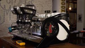 Deli, bar or donut shop. Leva S La Marzocco