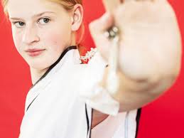 Morgan (17) uit Purmerend doet aan kungfu op hoog niveau: 'Deze sport heeft  me echt geholpen'