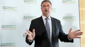 Aussagen von gewerkschaftschef weselsky bewertet bahnchef lutz nun in einem . Claus Weselsky Der Spiegel