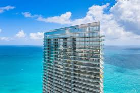 It will have a sibling in 2023, when the new york city armani flagship on madison avenue is slated to be transformed into a hybrid store and residences. Residences By Armani Casa Has Amenities Designed By Giorgio Armani