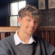 Max Underwood's Instagram, Twitter & Facebook