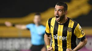 In the transfer market, the current estimated value of the player emiliano amor is 1 900 000 €, which exceeds the weighted average market price. Representante De Emiliano Amor Nego Acercamientos Con Colo Colo Creo Que Esto Es Una Pantalla Para Negociar Con Fabricio Formiliano
