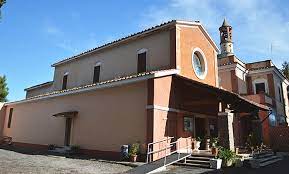 Arba gydytojas, lombardi eye clinic roma, italija, darbo valandos lombardi eye clinic, adresas, atsiliepimai, telefonas. Nuovo Parroco A Santa Maria Della Misericordia A Villa Gordiani