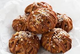 November 2013 by sarah 35 comments. Stockholms Basta Kanelbullar Thatsup