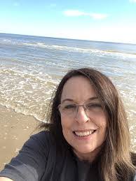 Sue Duhon's Instagram, Twitter & Facebook